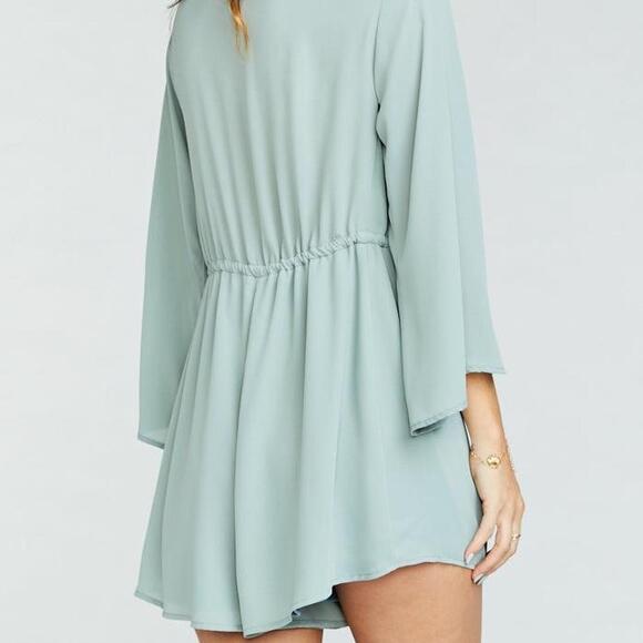SHOW ME YOUR MUMU Roxy Romper Sage Green Bell Sleeve Womens XL Going Out - Picture 4 of 7